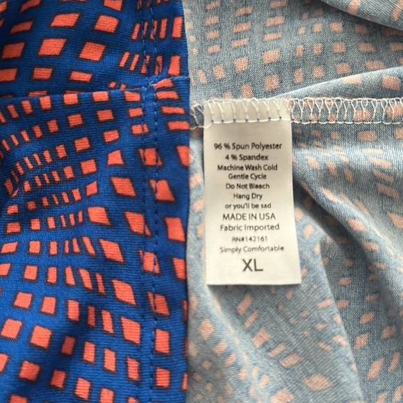 Like NEW Lularoe Julia Sz XL - Picture 3 of 3